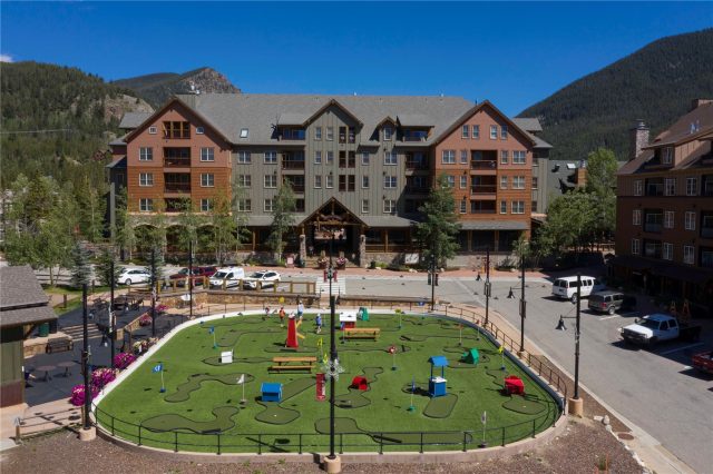 100 Dercum Square 8372 photo 22
