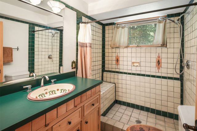 496 Hamilton Lane photo 34