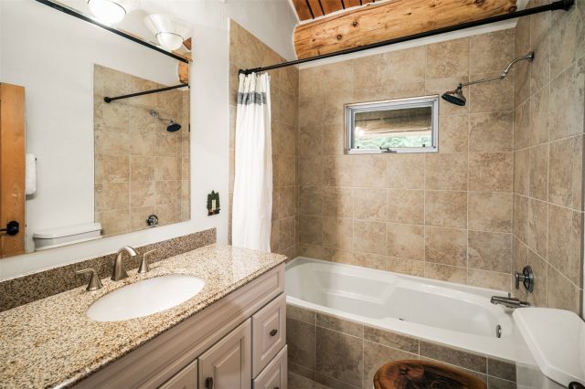 496 Hamilton Lane photo 44