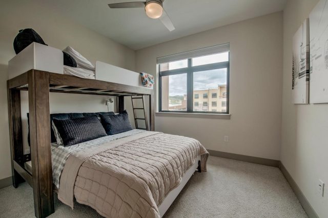 37 W 4th Street 301e photo 29