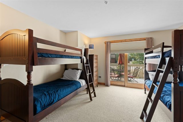 4040 Silverheels Drive 24 photo 19