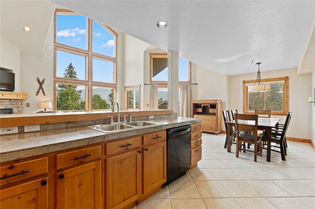 4040 Silverheels Drive 24 photo 8