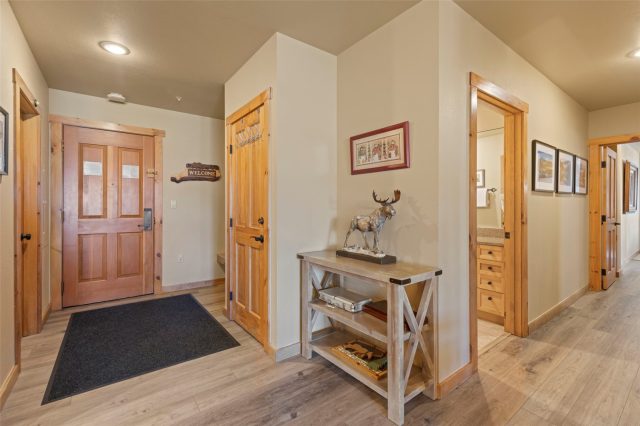 100 Dercum Square 8399 photo 20