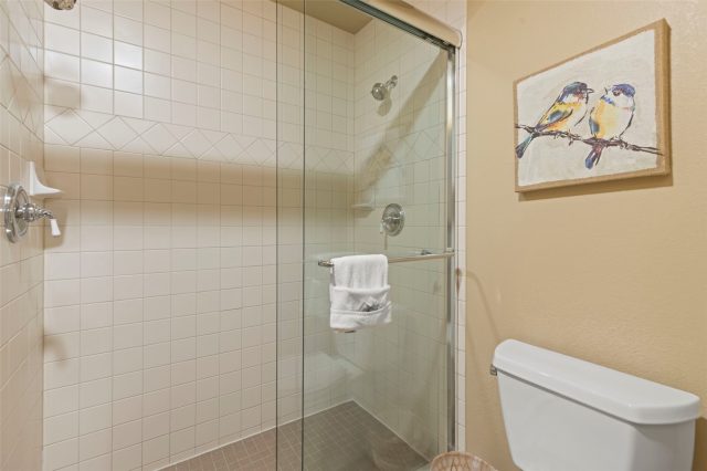 100 Dercum Square 8399 photo 29