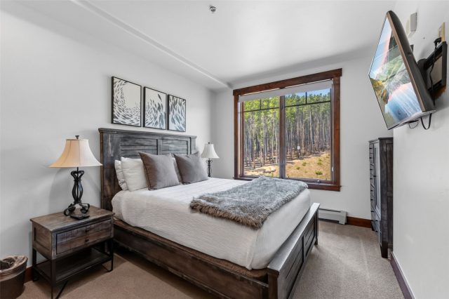 1891 Ski Hill Road 7303 photo 14