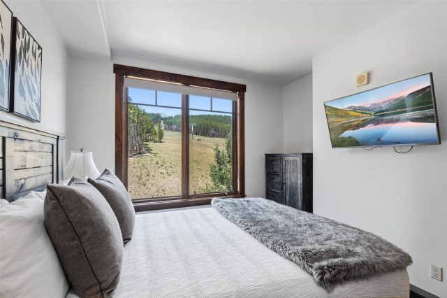 1891 Ski Hill Road 7303 photo 15