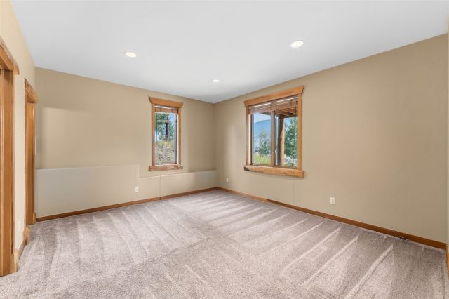 127 Landon Lane photo 33