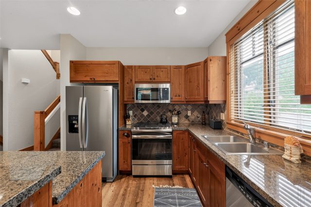 Condo in Settlers Creek Townhomes, Keystone, CO — photo 6 (MLS S1070240)