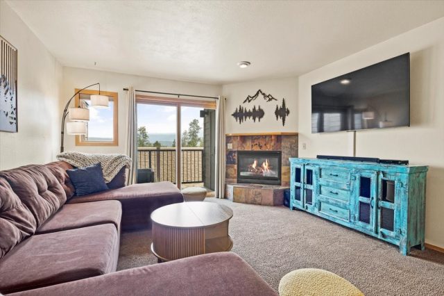 Condo in Frisco Bay Homes, Frisco — photo 2 Condo in Frisco Bay Homes, Frisco, CO — photo 2 (MLS S1070254)