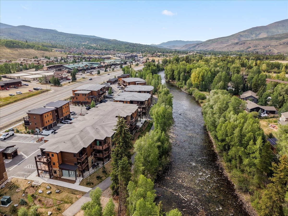 1044 Blue River Parkway C207, Silverthorne, CO — main photo