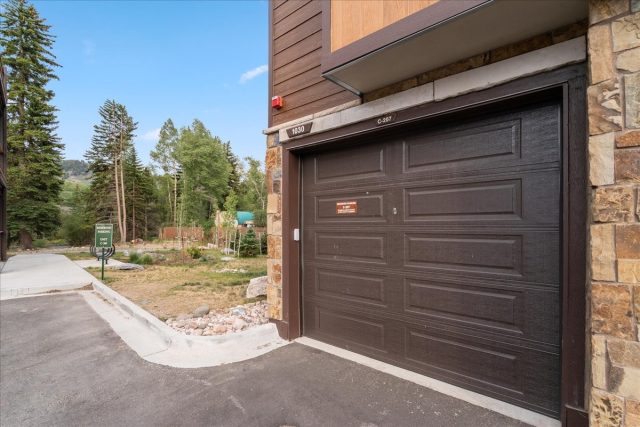 1044 Blue River Parkway C207 photo 25