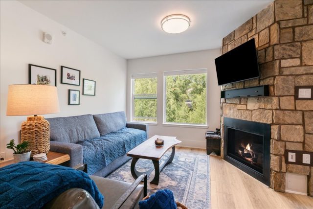 Condo in Blue River Flats, Silverthorne, CO — photo 4 (MLS S1070255)
