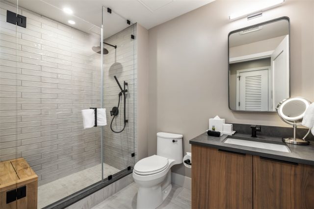 75 Hunki Dori Court W513 photo 34