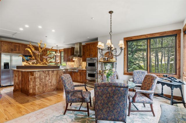 2050 Currant Way photo 17