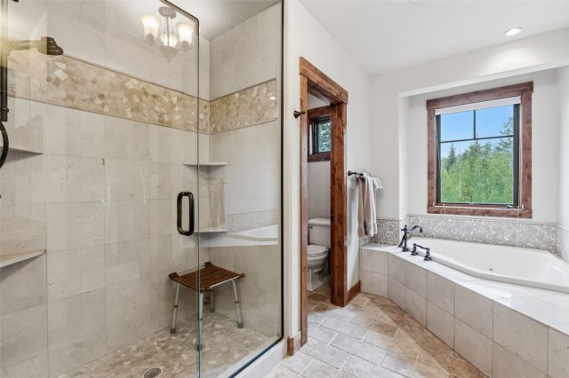 2050 Currant Way photo 22