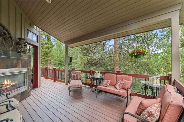 2050 Currant Way photo 24
