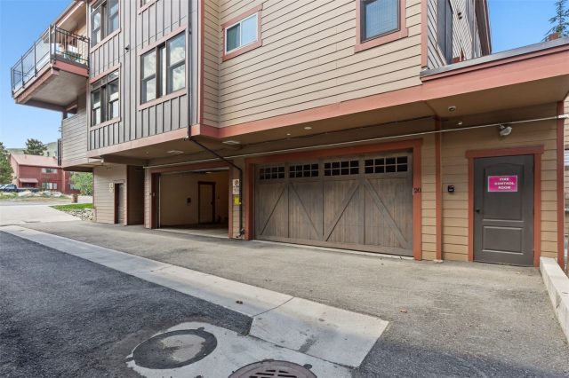 407 Granite Street 19 photo 34