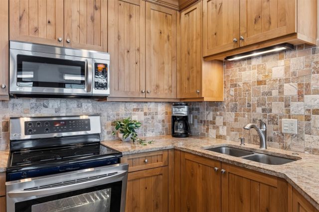 407 Granite Street 19 photo 9