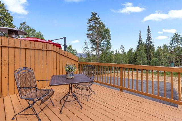 Townhome in Wildernest Sub, Silverthorne, CO — photo 3 (MLS S1070271)