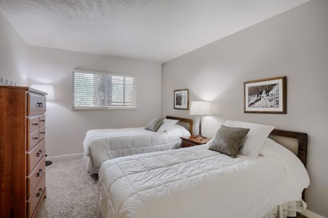 160 E La Bonte Street 201 photo 10