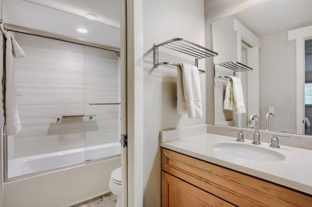160 E La Bonte Street 201 photo 11