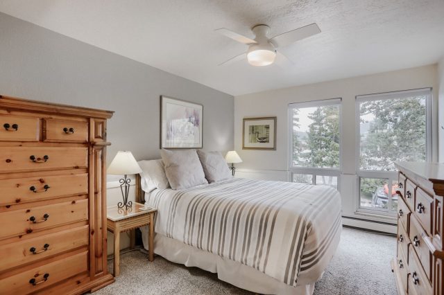160 E La Bonte Street 201 photo 8