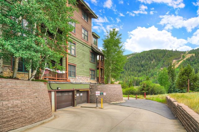Condo in Tenderfoot Lodge, Keystone, CO — photo 3 (MLS S1070302)