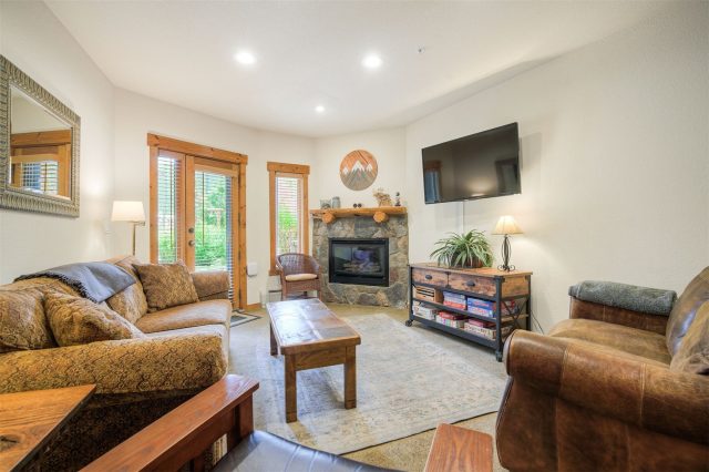 Condo in Tenderfoot Lodge, Keystone, CO — photo 4 (MLS S1070302)