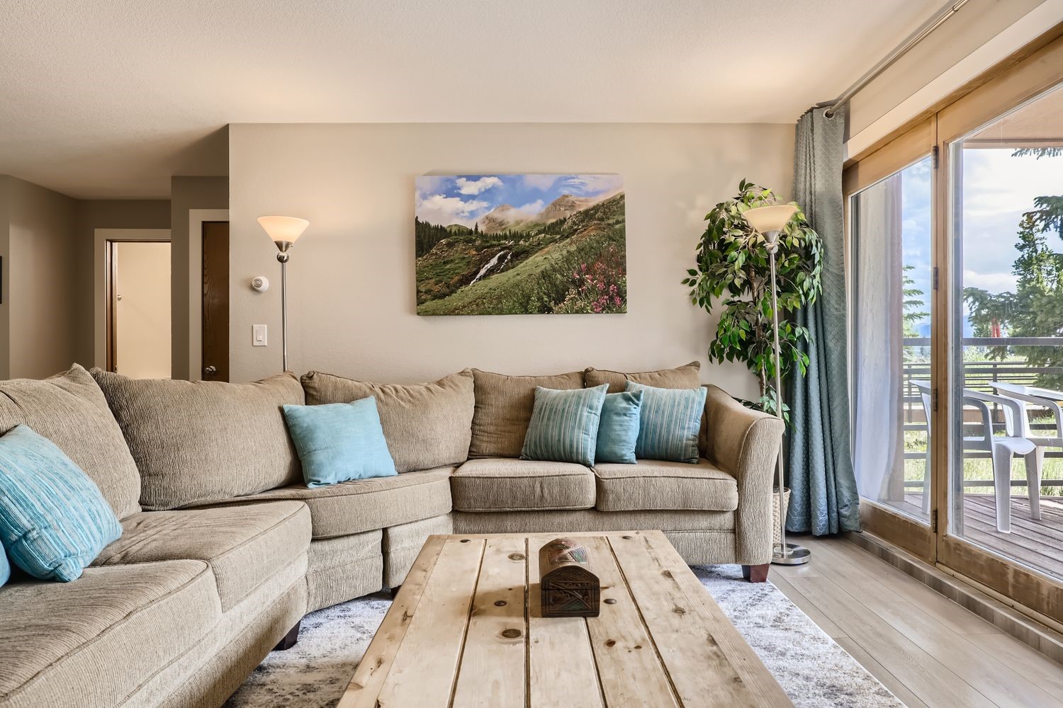 89410 Ryan Gulch Road 207, Silverthorne, CO — main photo
