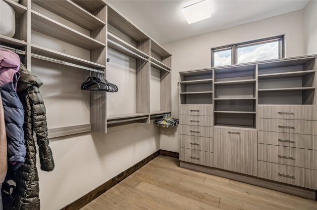 726 Discovery Hill Drive photo 29