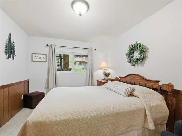 176 E La Bonte Street 101 photo 15