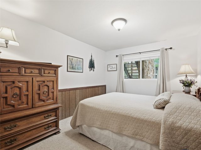 176 E La Bonte Street 101 photo 18