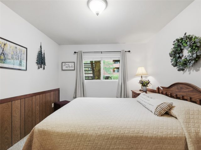 176 E La Bonte Street 101 photo 19