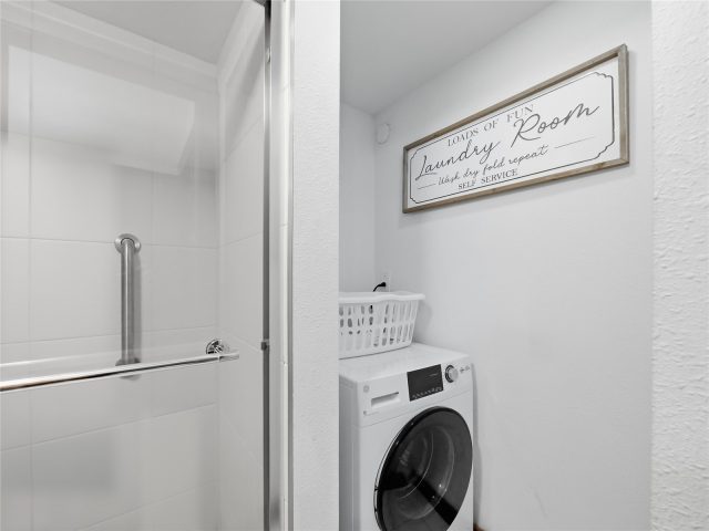 176 E La Bonte Street 101 photo 25