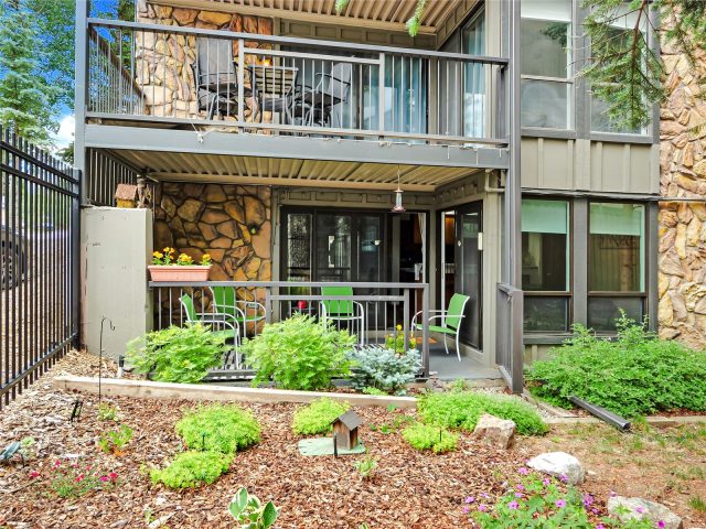 176 E La Bonte Street 101 photo 33