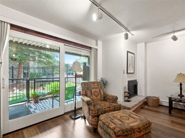 176 E La Bonte Street 101 photo 3