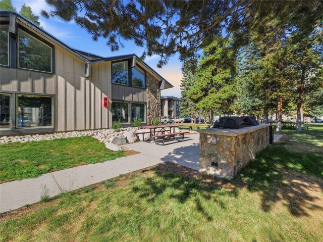 176 E La Bonte Street 101 photo 49