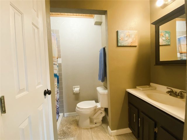 2200 Lodgepole Circle 301 photo 8
