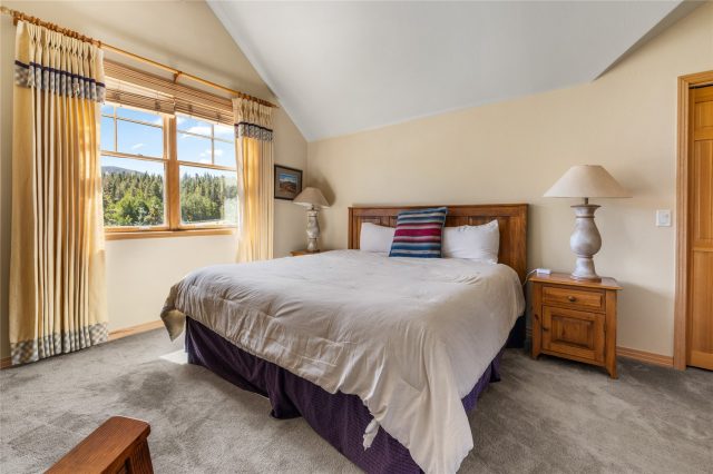 Condo in Corral At Breckenridge, Breckenridge, CO — photo 6 (MLS S1070342)