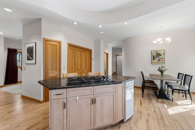 1165 Emerald Road photo 18