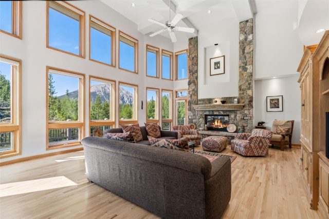 1165 Emerald Road photo 6