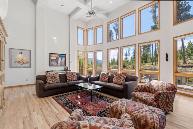 1165 Emerald Road photo 9