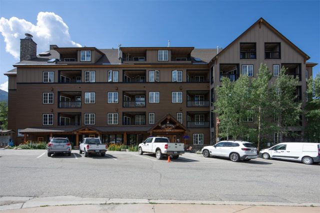 150 Dercum Square 8482 photo 16