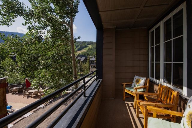 150 Dercum Square 8482 photo 6