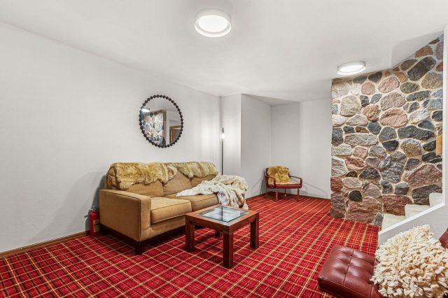 2260 Keystone Ranch Road photo 18