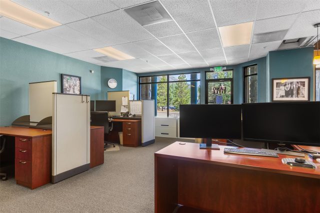 60 E Main Street C,d photo 6
