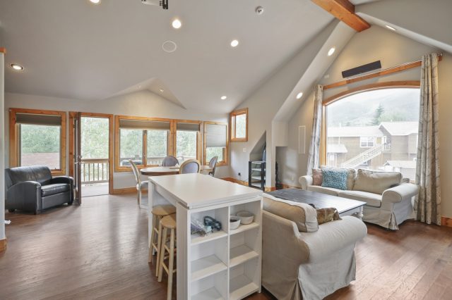 82 Stellar Jay Road photo 26