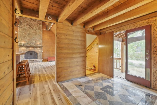 82 Stellar Jay Road photo 5