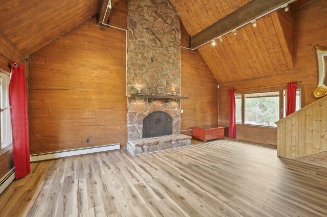 82 Stellar Jay Road photo 7