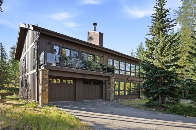 214 Wellington Road photo 41